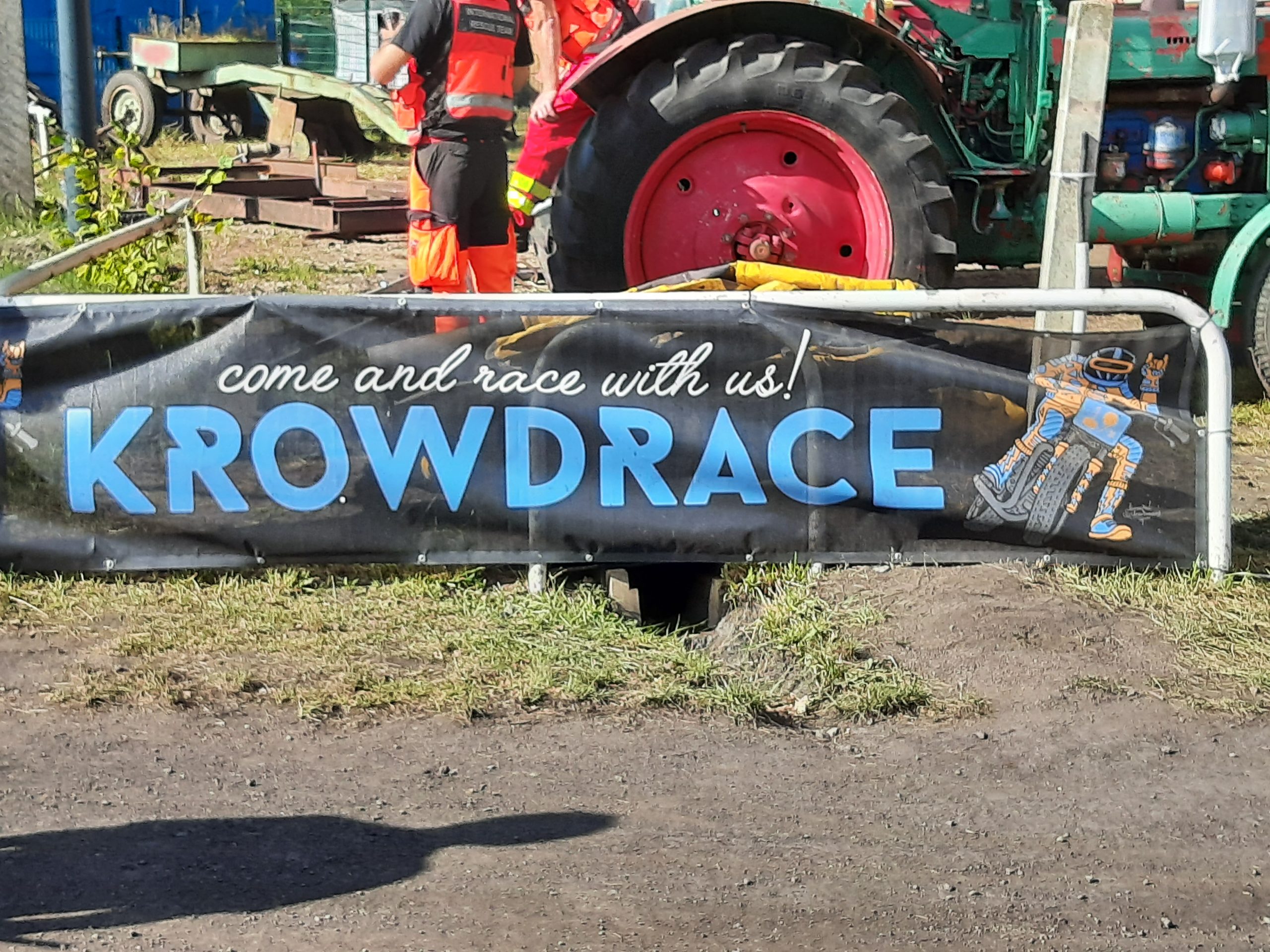 Read more about the article Flat Track Krowdrace in Wolfslake